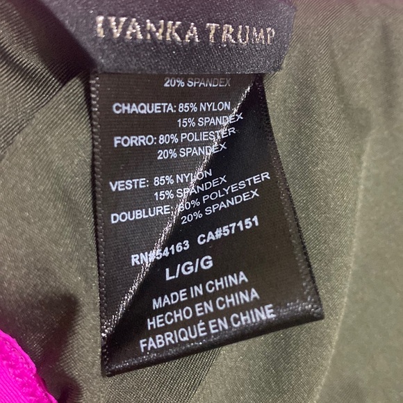 NWOT IVANKA TRUMP Women's Triangle Halter Bikini Top - Picture 3 of 3